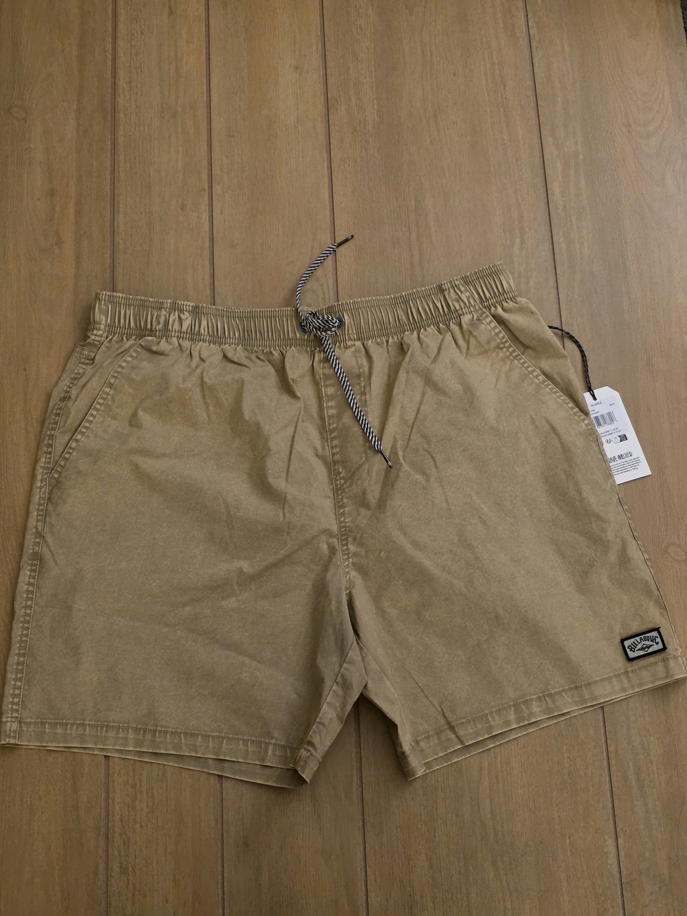 Billabong Men's Khaki Drawstring Hybrid Shorts